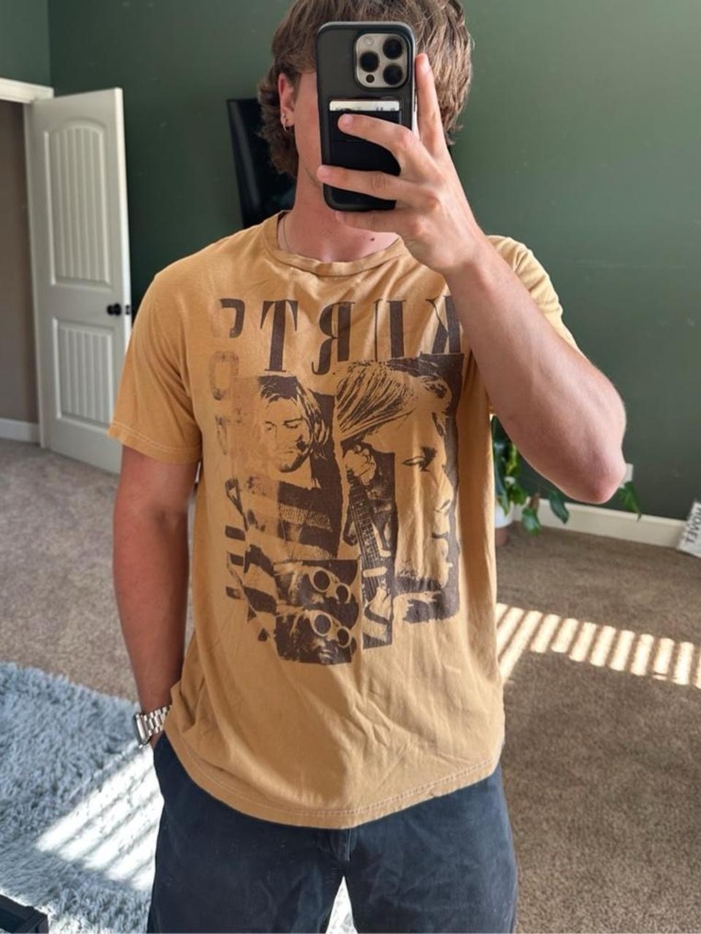 Kurt Cobain Graphic Tee - Brown